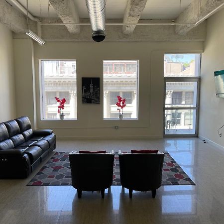 Luxury Spacious Downtown Loft Los Angeles Exterior photo